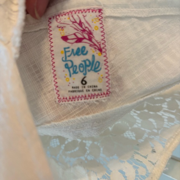 Free People White Cotton Lace Accent Mini Dress V Neck In Back, Size 6 - Picture 8 of 8